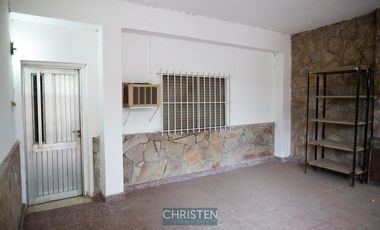 Venta Casa 2 habitaciones patio cochera y garage Barranquitas ciudad de Santa Fe