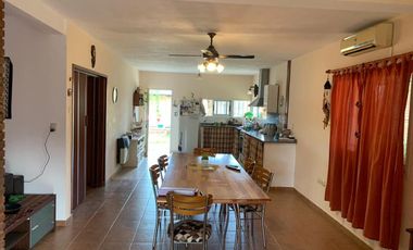Casa - Funes