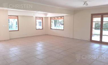 VENTA CASA EN 2 LOTES SOBRE LA CANCHA DE GOLF