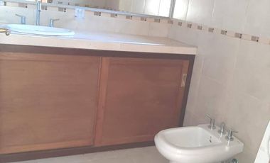 VENTA CASA EN 2 LOTES SOBRE LA CANCHA DE GOLF