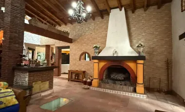 Casa con jardines interiores