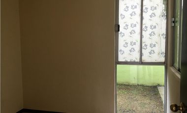 CASA EN RENTA EN SAUCES II TOLUCA