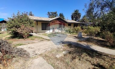 Casa en gran terreno Av. Libertadores, El Monte