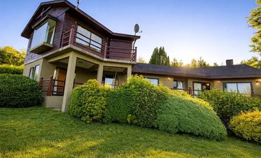Gran Casa en arriendo camino Villarrica Pucón