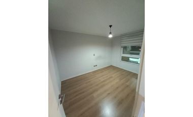 AMPLIO DEPARTAMENTO A PASOS DEL METRO