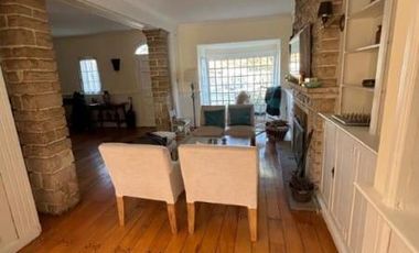 Venta Casa 5 Ambientes Barrio Divino Rostro
