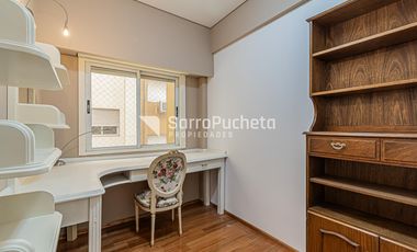 Venta departamento 4 ambientes con balcón y cochera en Ramos Mejía.