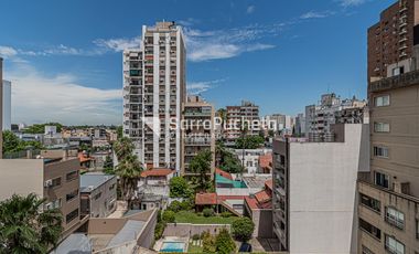 Venta departamento 4 ambientes con balcón y cochera en Ramos Mejía.