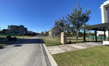 Venta Casa a estrenar en Brisas de Adrogué