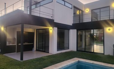 Venta Casa a estrenar en Brisas de Adrogué