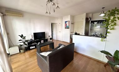 Departamento 2 Ambientes Alquiler Palermo Amoblado Balcón al frente Cochera Fija y Cubierta
