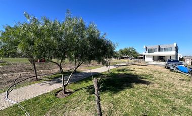 Lindisimo Departamento en  VENTA y/o ALQUILER  en Barrio Náutico Canal