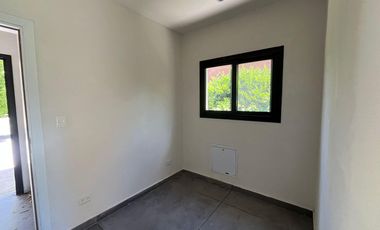 CASA EN VENTA CON RENTA - HARAS SANTA MARIA OPORTUNIDAD