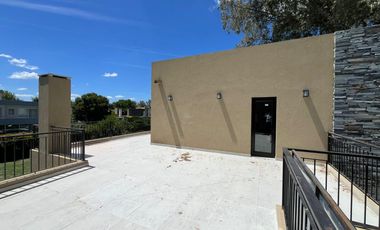 CASA EN VENTA CON RENTA - HARAS SANTA MARIA OPORTUNIDAD