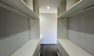 CASA EN VENTA CON RENTA - HARAS SANTA MARIA OPORTUNIDAD