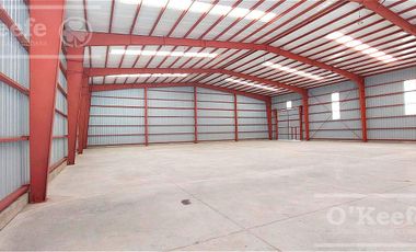 ALQUILER GALPÓN A ESTRENAR DE 1200 M2 EN PARQUE INDUSTRIAL PLATANOS