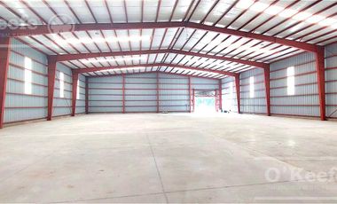 ALQUILER GALPÓN A ESTRENAR DE 1200 M2 EN PARQUE INDUSTRIAL PLATANOS