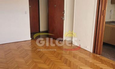 Alquiler de Departamento 1 Ambiente en Ramos Mejia Muy buen Estado,  Uso Profesional