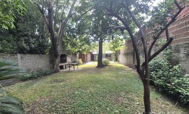 Venta casa 3 ambientes con cochera en Monte Chingolo