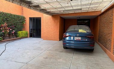 CASA EN VENTA, VALLE DORADO, TLALNEPANTLA, ESTADO DE MEXICO.
