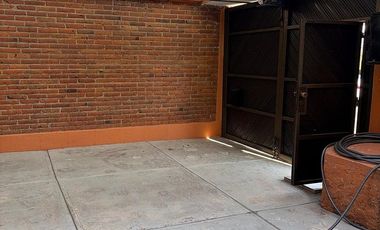 CASA EN VENTA, VALLE DORADO, TLALNEPANTLA, ESTADO DE MEXICO.