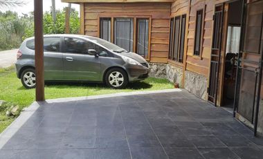 Casa en Parque Sicardi con gran parque y pileta