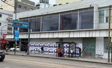 Local en Banfield Este