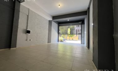 Venta de Local en Wilde excelente ubicación