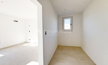 Venta casa 4 ambientes a estrenar con jardín y piscina en Prados del Oeste 1.