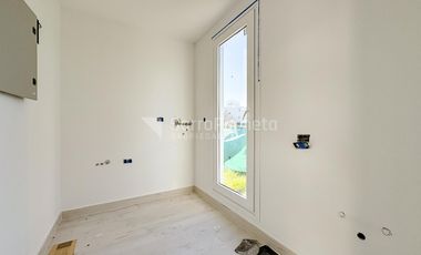 Venta casa 4 ambientes a estrenar con jardín y piscina en Prados del Oeste 1.