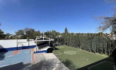 EDIFICIO CON AMPLIO USO DE SUELO: CLÍNICAS, UNIVERSIDAD, ESCUELA, OFICINAS, ETC.