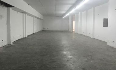 Venta Local  Avenida Libertador  Olivos  (230 m2)