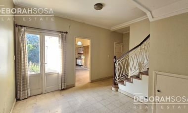 Venta Casa 5 ambientes con parque más locales comerciales en Boulogne - Chalet de estilo!