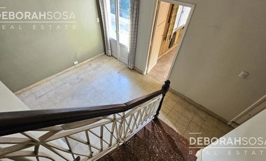Venta Casa 5 ambientes con parque más locales comerciales en Boulogne - Chalet de estilo!