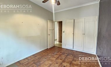 Venta Casa 5 ambientes con parque más locales comerciales en Boulogne - Chalet de estilo!
