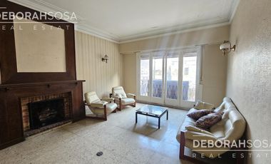 Venta Casa 5 ambientes con parque más locales comerciales en Boulogne - Chalet de estilo!