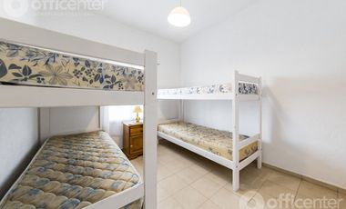 Casa en Venta en la Granja 300 M2 con Pileta