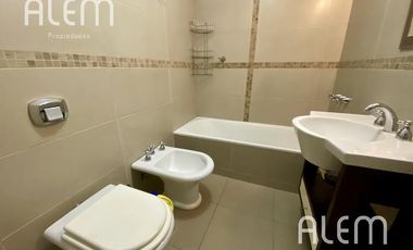 Departamento de 3 dormitorios en venta en Lomas de Zamora