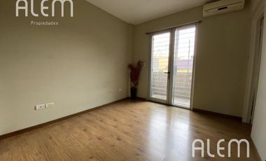 Departamento de 3 dormitorios en venta en Lomas de Zamora