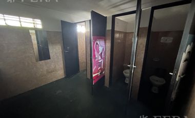Venta Local  de 550 m2 en Lanús