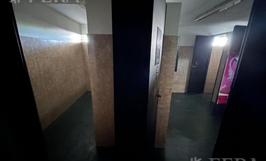Venta Local  de 550 m2 en Lanús