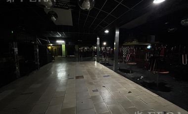 Venta Local  de 550 m2 en Lanús