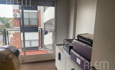 Departamento 2 ambientes en venta en Lomas