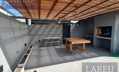 Duplex en Square 39, Pilar