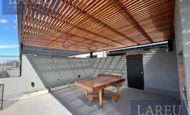 Duplex en Square 39, Pilar
