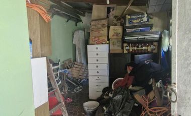Venta casa 4 ambientes con jardín y cochera en Sarandi