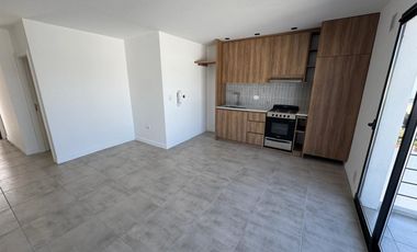 VENTA PH 2 ambientes en primer piso con balcón al contrafrente en San José, Mar del Plata