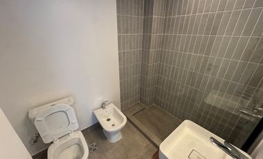 VENTA PH 2 ambientes en primer piso con balcón al contrafrente en San José, Mar del Plata