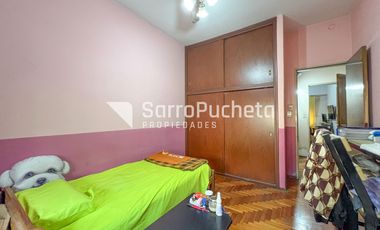 Venta de casa 3 ambientes con cochera cubierta y patio en Morón sur