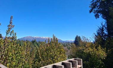 VENTA Departamento 2 dorm Amoblado Balcón Cochera y Baulera Complejo Patagonia Villa La Angostura